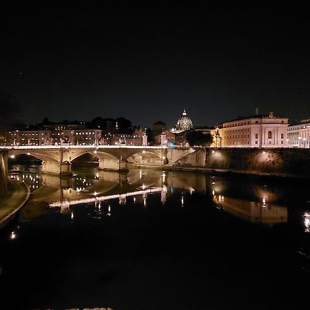 Pantofola Del Papa Luxury At Vatican Roma Exterior foto