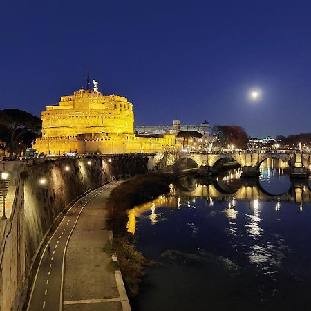 Pantofola Del Papa Luxury At Vatican Roma Exterior foto